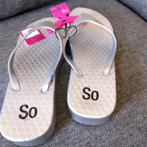 So Flip Flops - Picture 5 of 5